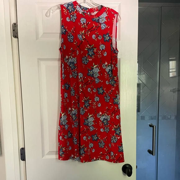 loft | red floral shift dress - Picture 5 of 7